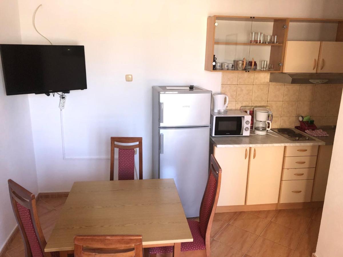 Apartments Damir 2838 Lopar Chambre photo